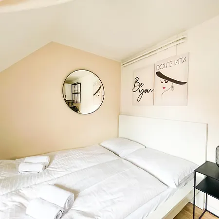 Apartment Contactless Self-check-in - Stayhere Studio 18 *